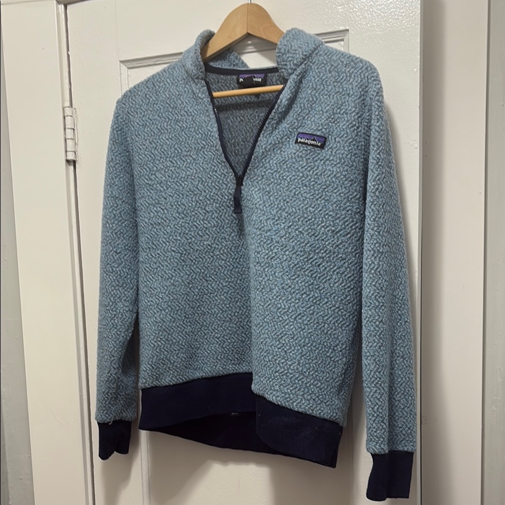 Patagonia Blue Zip Up Fleece Sweater